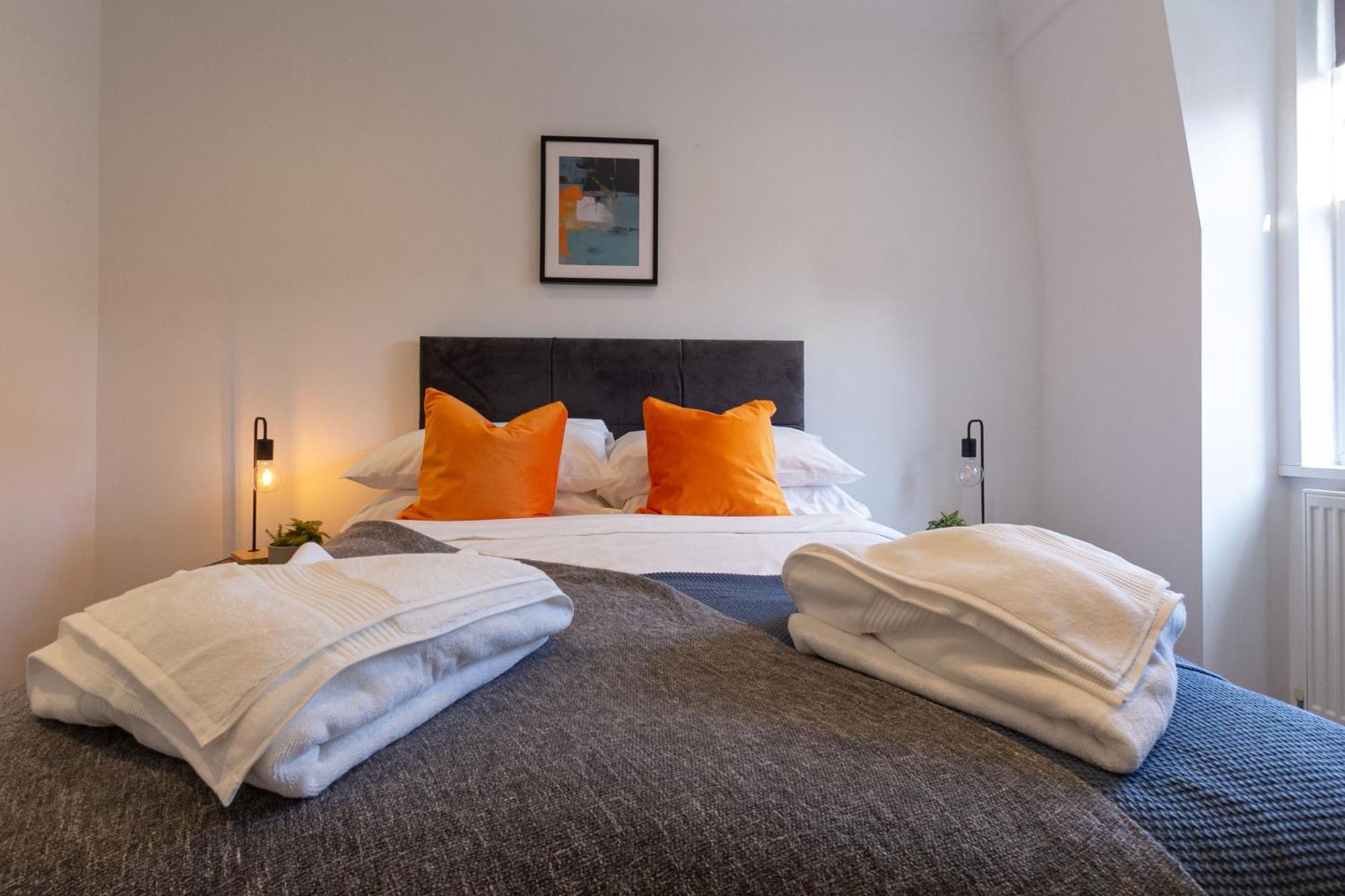 Cosy Central 2 Bedroom - Near Brighton Beach & Shops! Dış mekan fotoğraf
